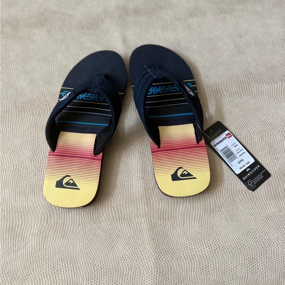 🩴🩴Quick Silver Molokai Cutback Youth Flip Flop 🩴🩴 “NWT” - Picture 3 of 6